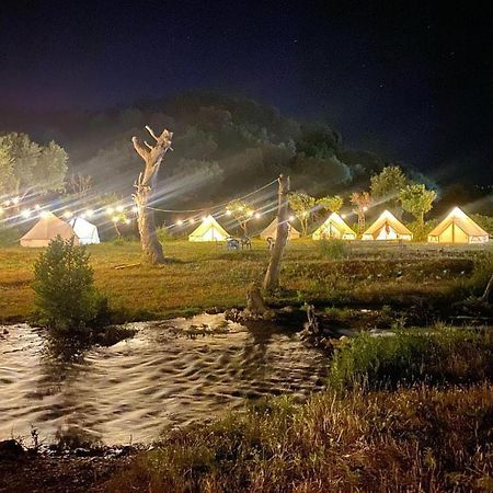 Riverside Bunec Camping Hotel Piqeras Exterior photo